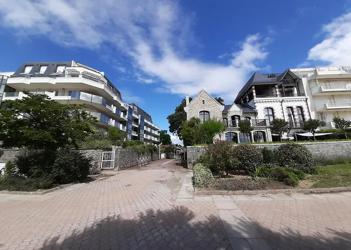 Les Terrasses Benoit Apartment